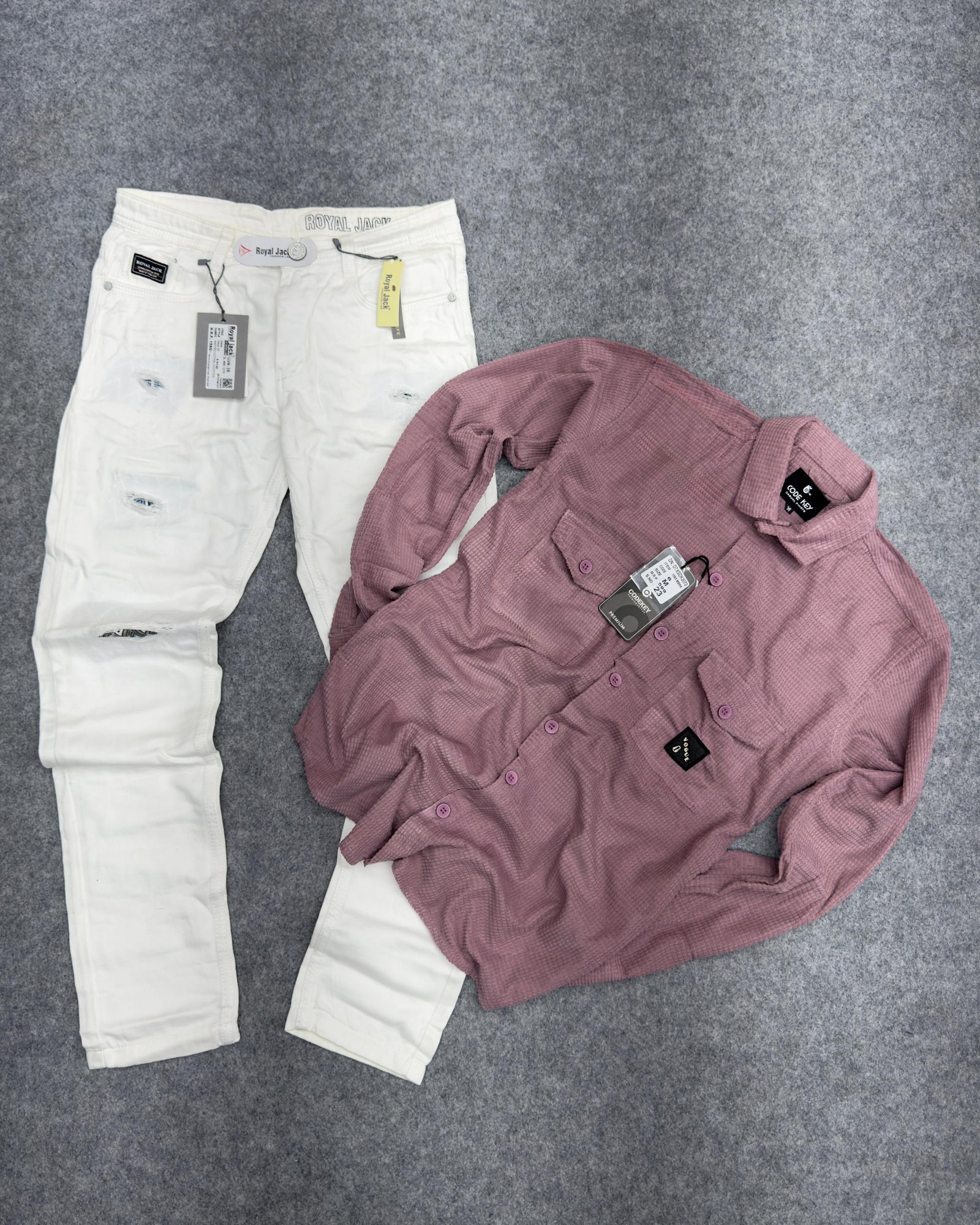 White jean ( torn ) & Courdry Shirt ( Double Pocket )