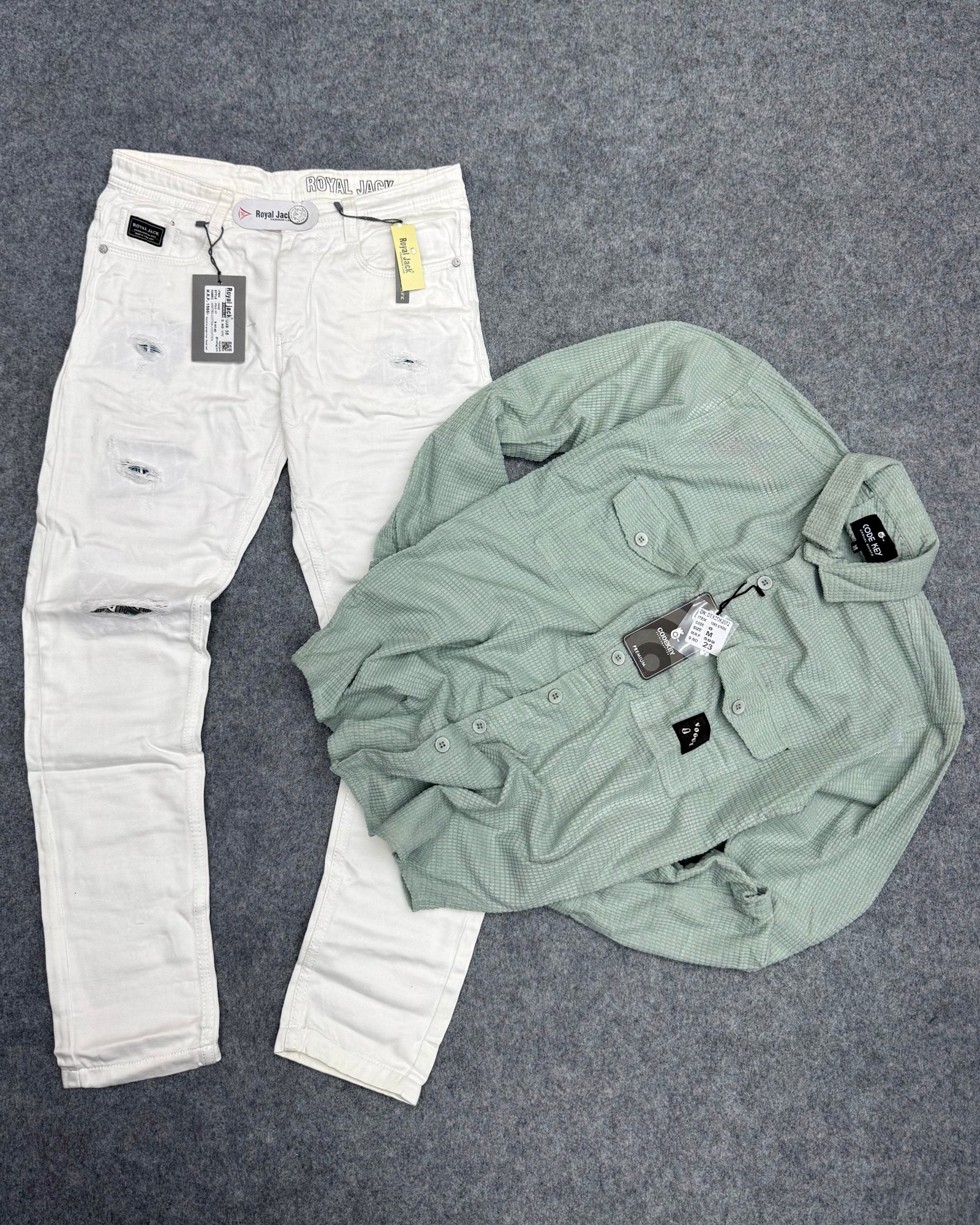 White jean ( torn ) & Courdry Shirt ( Double Pocket )
