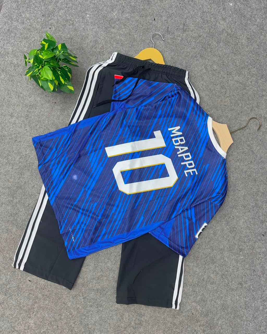 Football Jersey & Street Baggy Combo