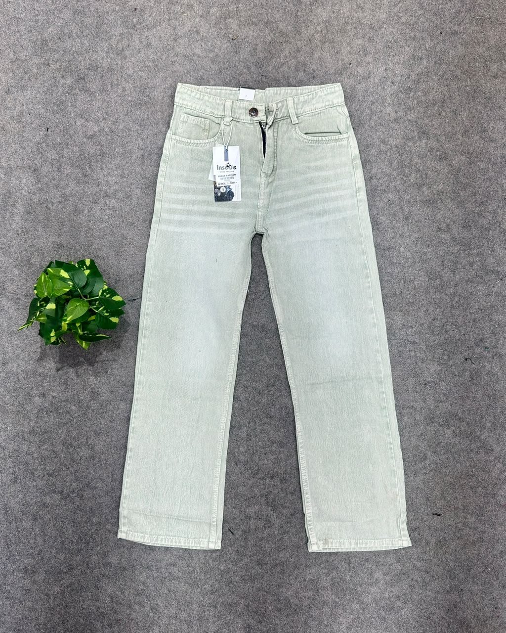 Straight Fit Baggy